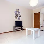 Hroma Apartment By Seewest